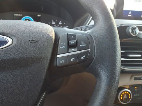 Certified 2022 Ford Escape SE image 17