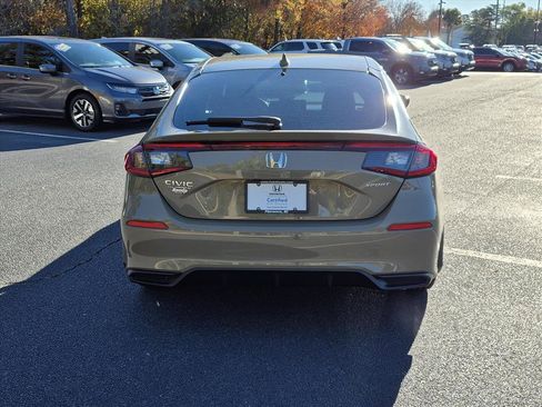 Certified 2025 Honda Civic Sport image 3
