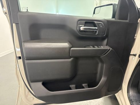 New 2026 Chevrolet Silverado 1500 Custom w/ LPO, Dark Essentials Package AWD/4WD image 12