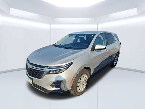 Used 2022 Chevrolet Equinox LT FWD image 7