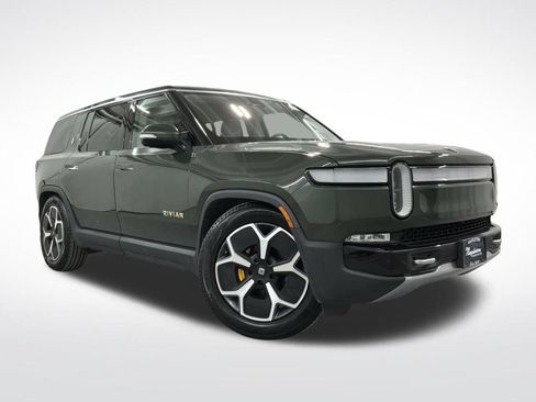 Used 2023 Rivian R1S Adventure AWD/4WD image 4