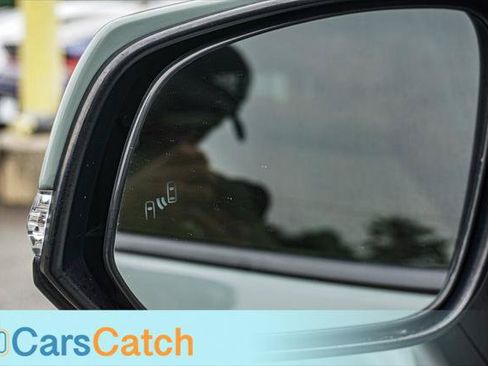 Used 2021 Toyota RAV4 XLE FWD image 19