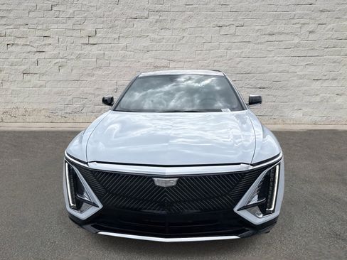 New 2026 Cadillac Lyriq Premium Luxury w/ LPO, Floor Liner Package image 2