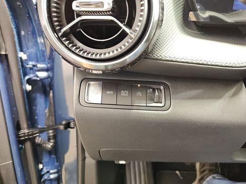 New 2026 Chevrolet Equinox LT image 28