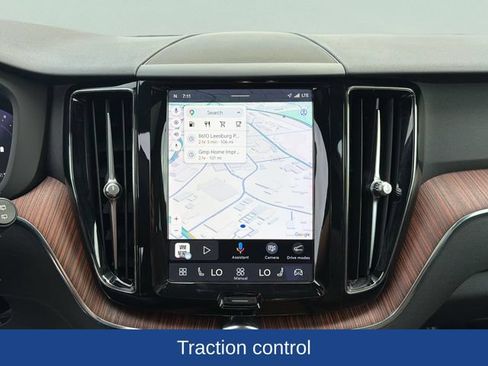 Used 2023 Volvo XC60 B5 Plus FWD image 10