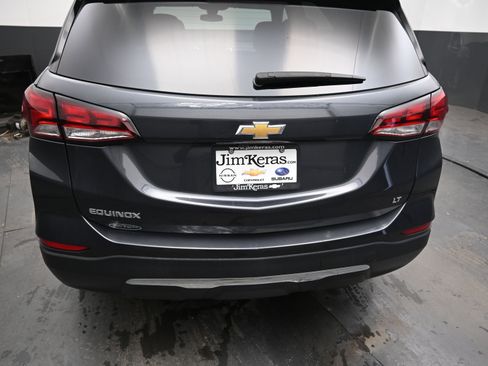 Used 2023 Chevrolet Equinox LT image 14