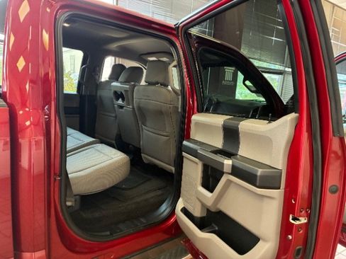 Used 2015 Ford F150 XLT RWD image 30