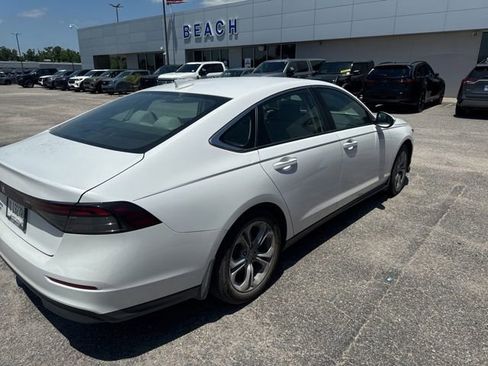 Used 2023 Honda Accord LX image 6
