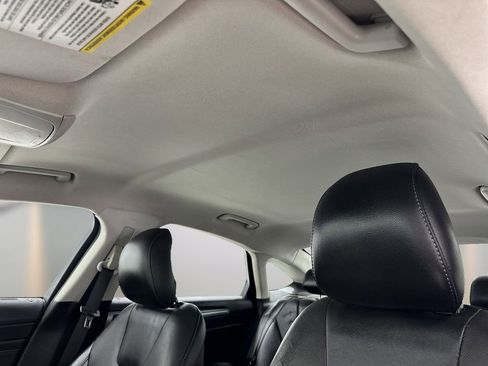 Used 2014 Ford Fusion Titanium FWD image 16