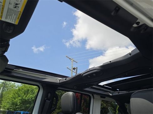 New 2025 Jeep Wrangler Sahara image 9