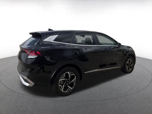 Used 2025 Kia Sportage LX FWD image 14