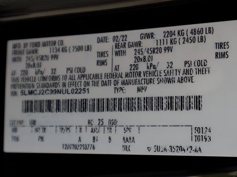 Used 2022 Lincoln Corsair Reserve image 26