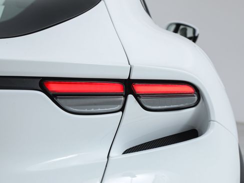 Certified 2024 Ferrari Purosangue image 38