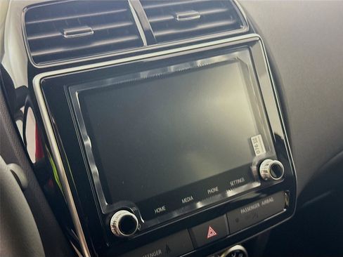Used 2025 Mitsubishi Outlander Sport Trail Edition image 12