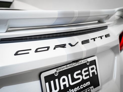 Used 2023 Chevrolet Corvette Stingray Premium Conv w/ Z51 Performance Package image 20