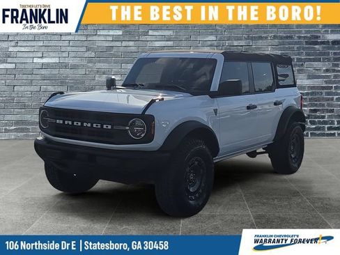 Used 2025 Ford Bronco 4-Door w/ Sasquatch Package AWD/4WD image 1