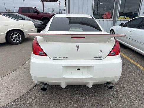 Used 2008 Pontiac G6 GXP w/ GXP Street Edition FWD image 3