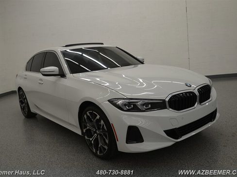 Used 2026 BMW 330i Sedan w/ Convenience Package RWD image 6