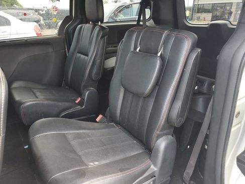Used 2019 Dodge Grand Caravan GT FWD image 9