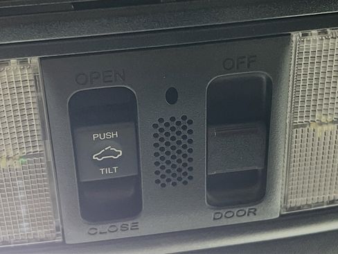 Used 2017 Honda Civic EX image 22