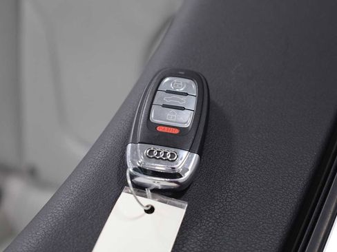 Used 2014 Audi RS 5 Cabriolet w/ Black Optic Package image 44