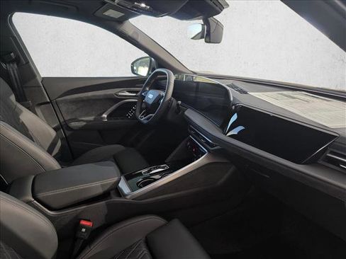 New 2026 Audi SQ5 Premium Plus image 11