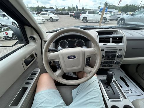 Used 2012 Ford Escape XLT AWD/4WD image 27