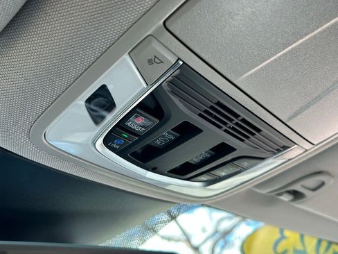 Used 2023 Acura MDX SH-AWD image 63