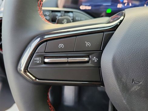 New 2026 Chevrolet Equinox EV RS image 5