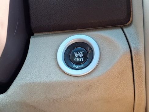 Used 2015 RAM 1500 Laramie w/ Convenience Group AWD/4WD image 22
