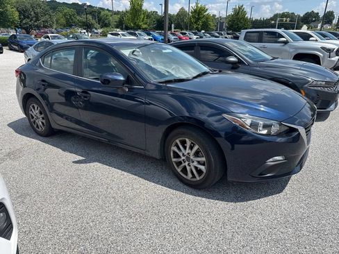 Used 2014 MAZDA MAZDA3 i Touring FWD image 2