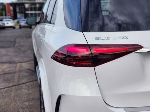 New 2026 Mercedes-Benz GLE 350 4MATIC image 9