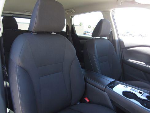 Used 2026 Nissan Rogue S FWD image 10