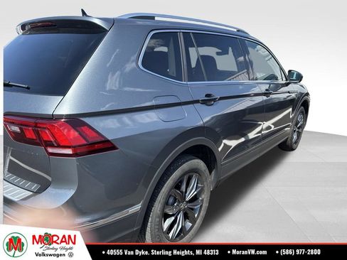 Used 2023 Volkswagen Tiguan SE FWD image 4