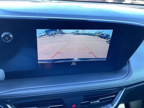 Used 2024 Buick Encore GX Sport Touring image 27