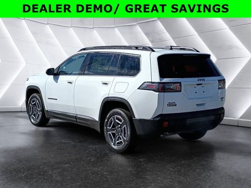 New 2026 Jeep Cherokee Laredo AWD/4WD image 4