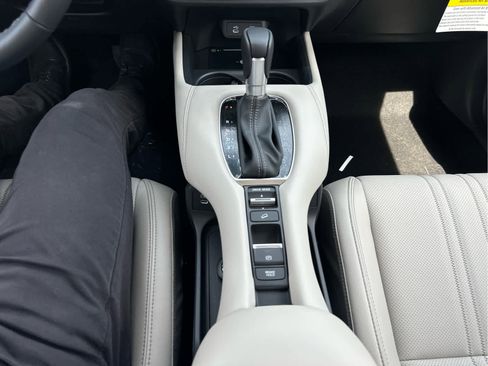 New 2026 Honda HR-V EX-L image 36