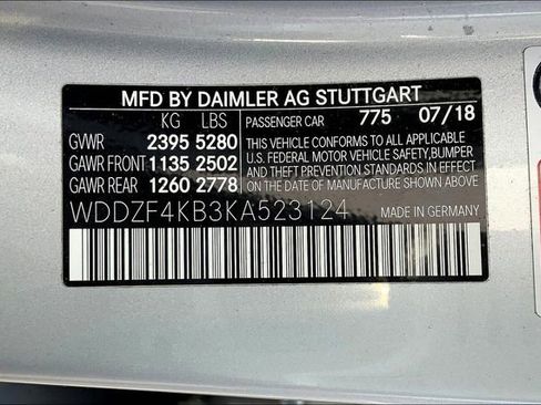 Used 2019 Mercedes-Benz E 300 4MATIC image 30