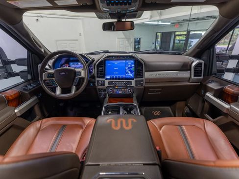 Used 2022 Ford F450 King Ranch w/ King Ranch Ultimate Package AWD/4WD image 47