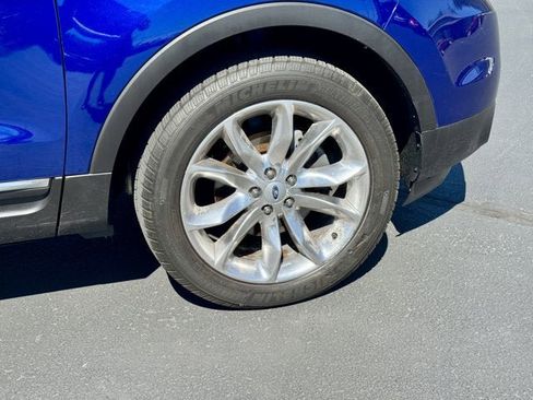 Used 2013 Ford Explorer XLT image 8