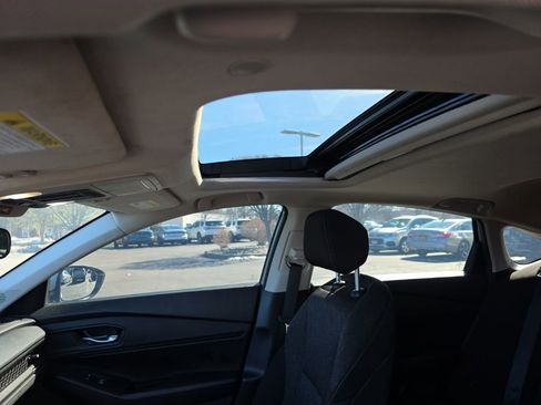 Certified 2023 Honda Accord EX image 21