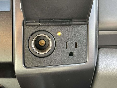 Certified 2019 Ford F250 XLT w/ XLT Value Package image 22