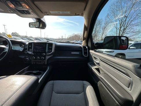 Used 2019 RAM 1500 Big Horn image 30