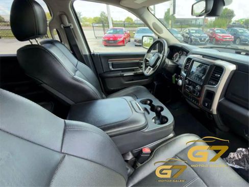 Used 2018 RAM 1500 Laramie RWD image 13