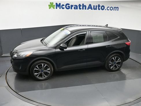 Used 2022 Ford Escape SE w/ SE Sport Appearance Package AWD/4WD image 23