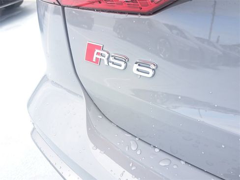 New 2026 Audi RS 6 performance image 5