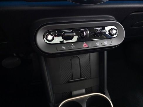 New 2025 MINI Cooper S image 24