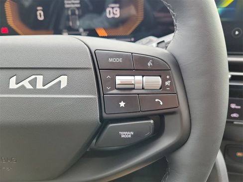 New 2026 Kia Sportage EX image 29