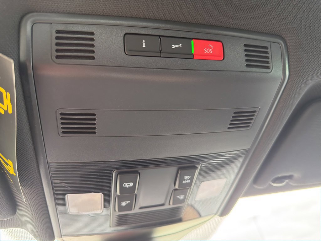 Certified 2026 Volkswagen Jetta Sport FWD image 33