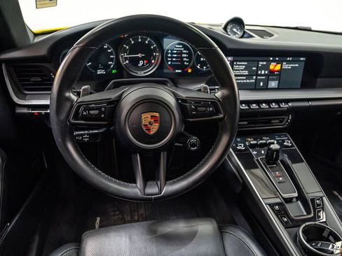Used 2020 Porsche 911 Carrera S RWD image 17